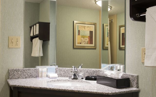 Hampton Inn and Suites Kokomo