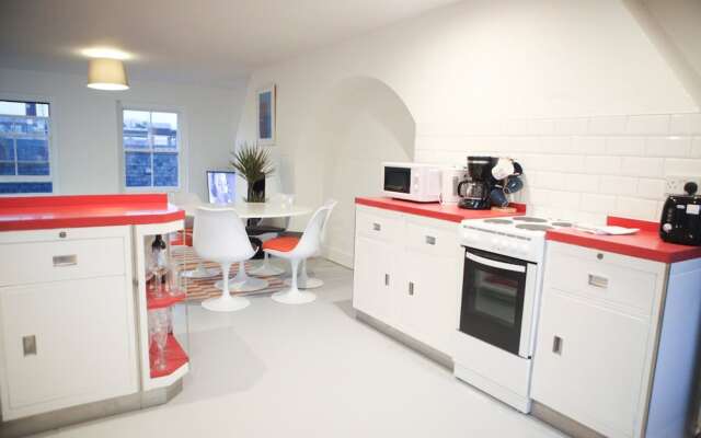 3 Bedroom House in the Heart of Shoreditch