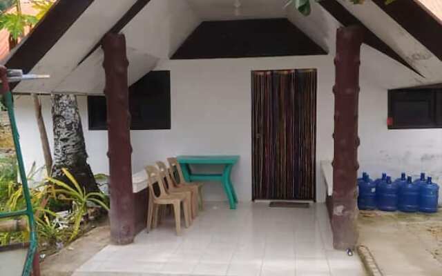 Rema's Homestay- Poblacion