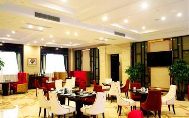 Sky World Hotel Qingdao