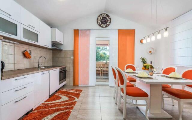 Villa Twilight Orange