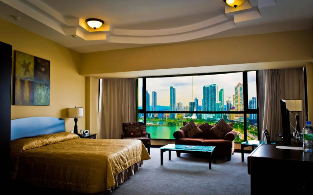 Plaza Paitilla Inn Hotel