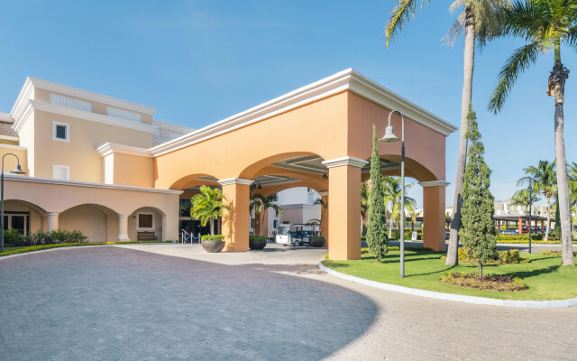 Iberostar Selection Rose Hall Suites