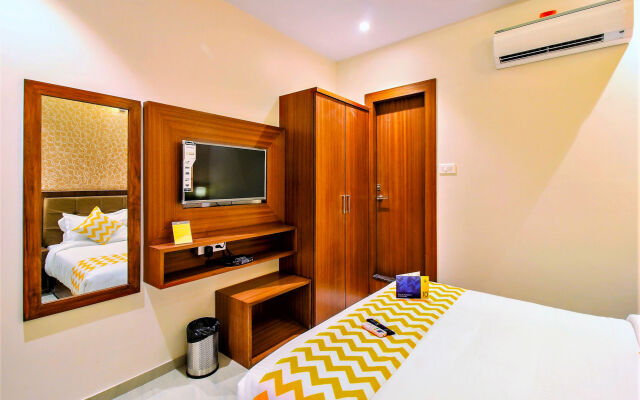 FabHotel Le Western Andheri