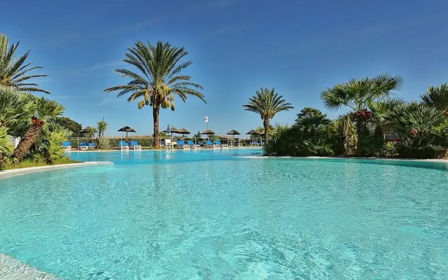 Apt. Liscia 2AS shared Swimming Pool
