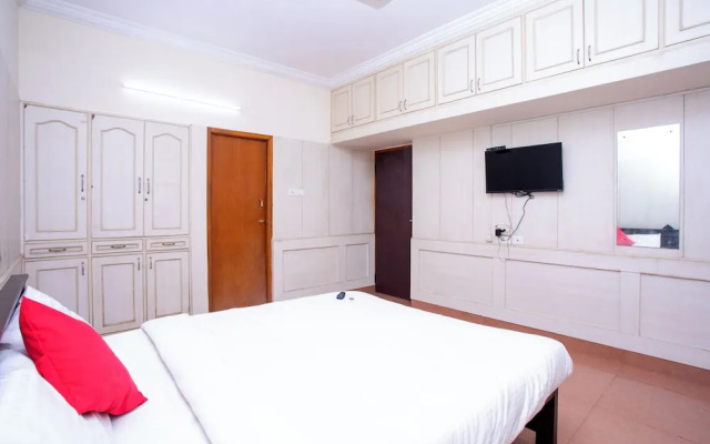 Stayz Inn La-Villa Pallikaranai