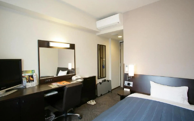 Hotel Route Inn Kanda Ekimae