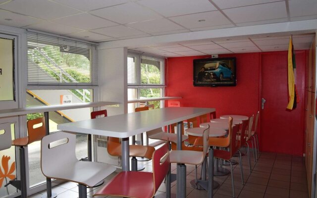 Premiere Classe Creil - Villers Saint Paul