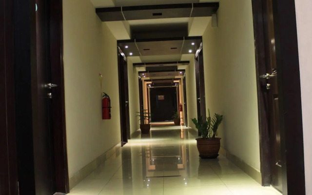 Metro Hotel