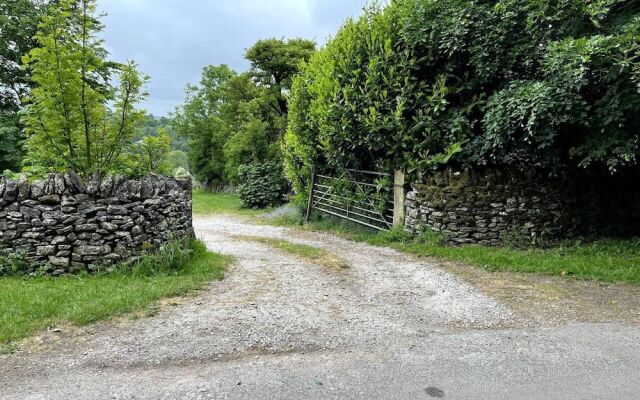 Peak District Old Forge In Over Haddon