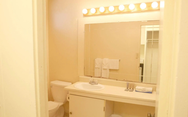 Waikiki Heritage Hotel