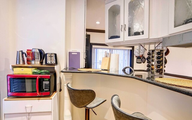 WFH Friendly: DC Home Near Capitol & White House!