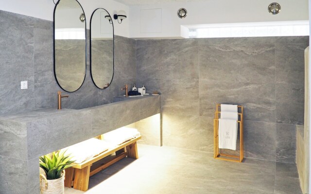 Times Elegant Rooms