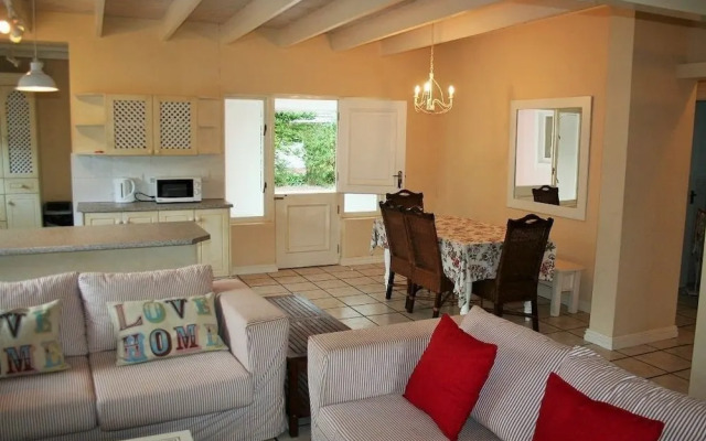 River Club Villas