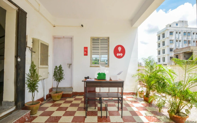 Lotus Apartments By OYO Rooms