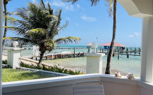 Belize Yacht Club Resort