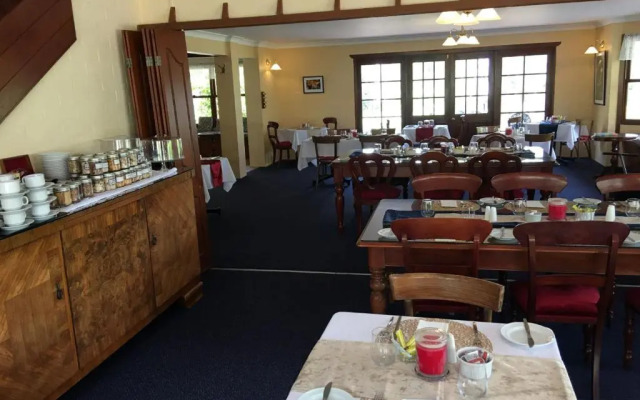 Girraween Country Inn