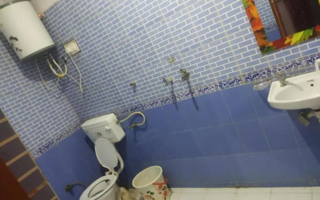 Hotel Gathbandhan