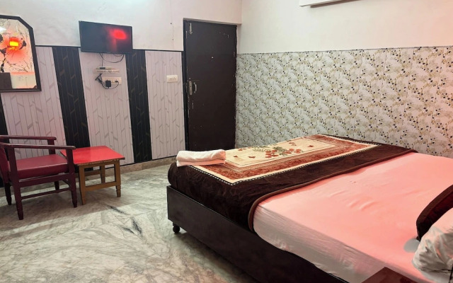 Hotel D' Seasons By OYO Rooms