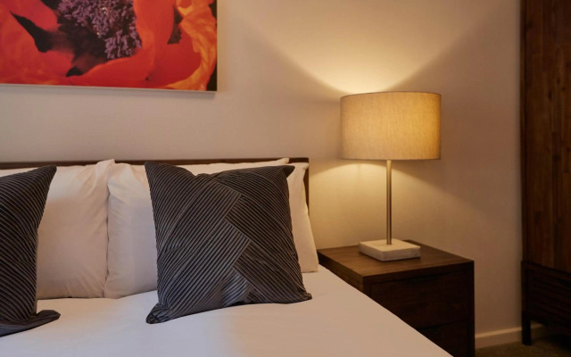 Host & Stay - Bagdale Rise