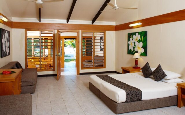Plantation Island Resort