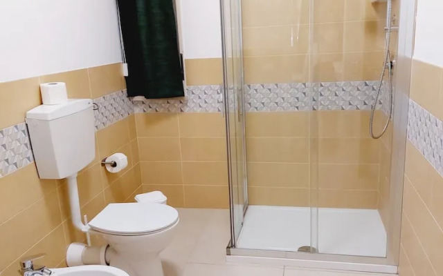 Un Passo Dal Porto