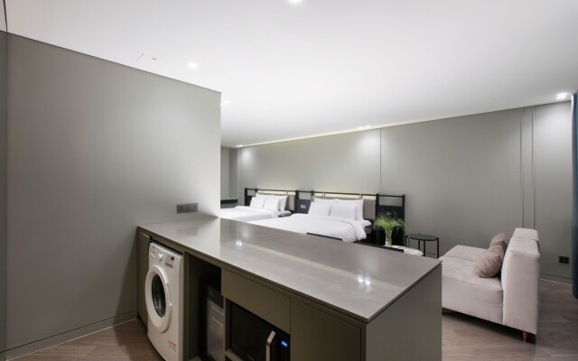 SR Suites Pangyo