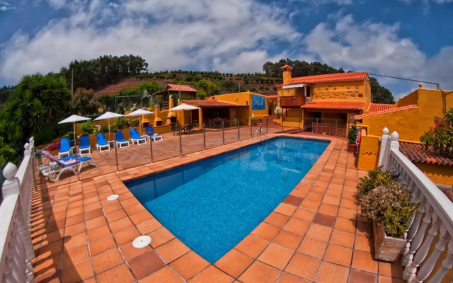 Las Casas de Lola y Rafael