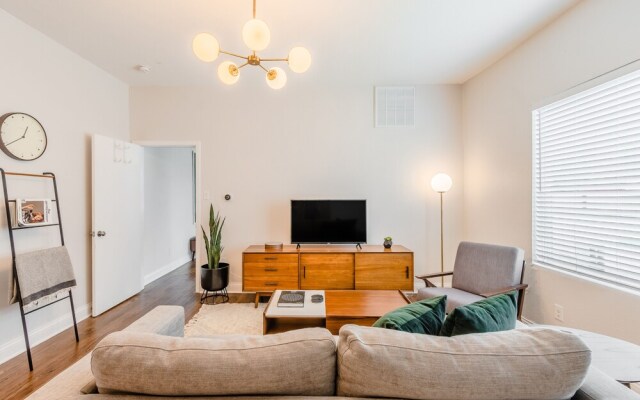 Abode Dallas - The Cedars Downtown