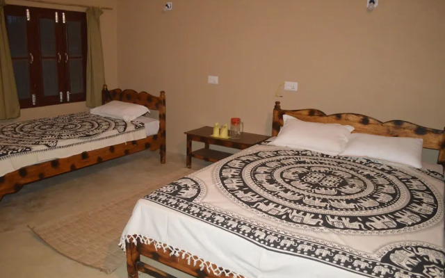 Tharu Community Lodge
