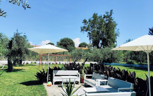 Olive Garden Studios & Apts