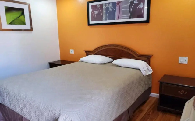 Premier Inn & Suites