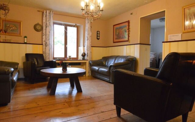 Spacious Holiday Home With Sauna in Celles-sur-plaine