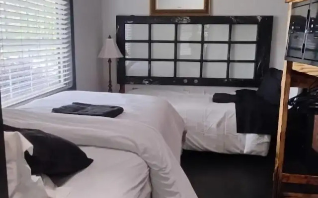 Palm Villa Hostel