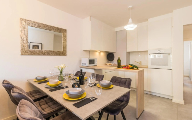 NEW Superb 4 stars heated Barbieri app near the sea