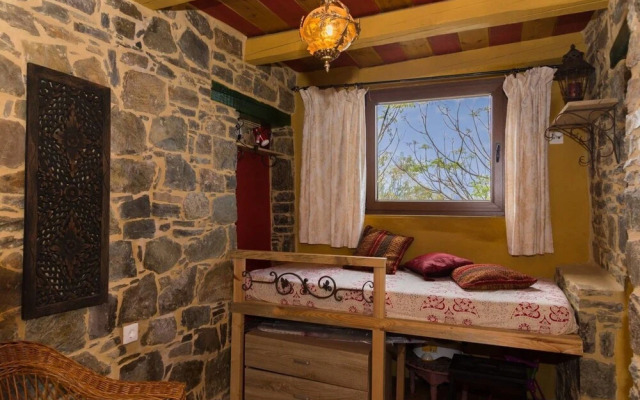 The Old Pomegranate House - Sea View - AC - Wifi - SAT TV