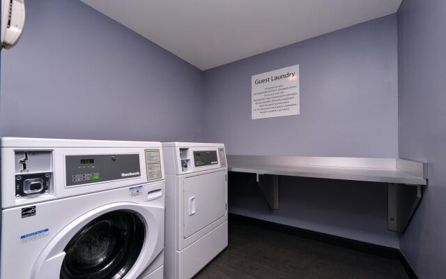 Holiday Inn Detroit Northwest - Livonia by IHG