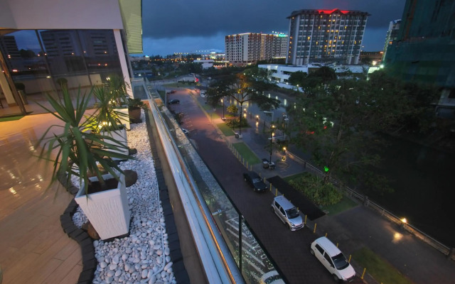 Oceania Hotel