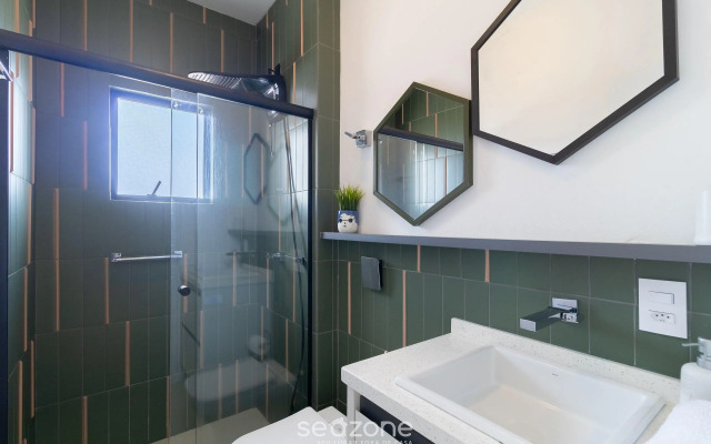 Cobertura c/terraço a 5 minutos da Praia - COS302