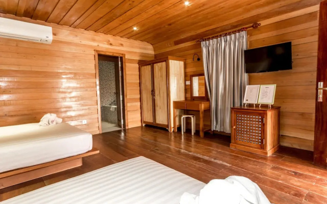 Angkor Heart Village