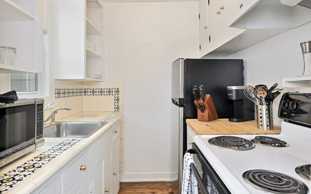 Tesuque Outpost 3 Suites Mountain Views