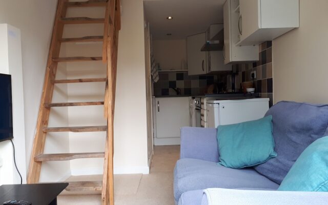 1-bed Apartment in Lewes Located Near Town Centre!