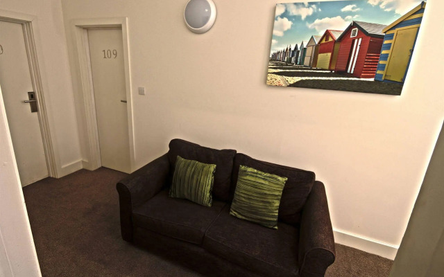 Resolution Hotel