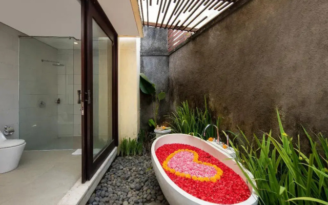 Canggu Circle Villa by Ini Vie Hospitality