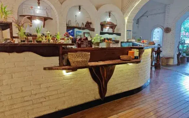 Daxin Mingxuan Qianzhuyuan Hotel