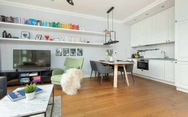 Wilanow for 3 People by Renters