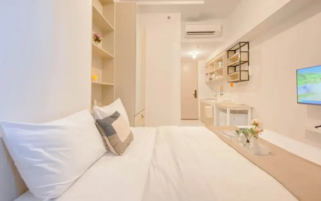 Simply And Enjoy Living Studio At Tokyo Riverside Pik 2 Apartment – Guest Rooms – Jakarta