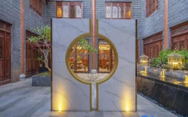 Jinbo Hotel (Chama Ancient City)