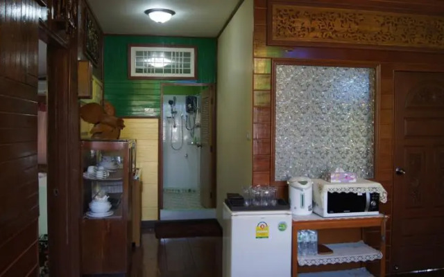 La Vie En Rose Bed and Breakfast