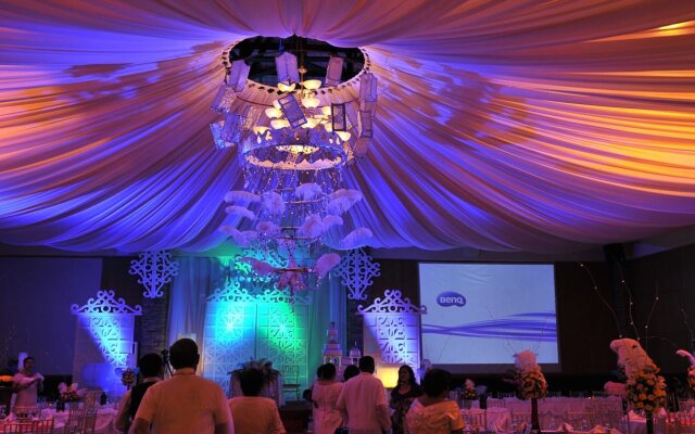 Hotel Tavern Surigao